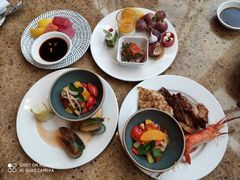 -松山湖凯悦酒店·Café自助餐厅·周末火舞秀表演