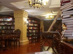 -果戈里书店