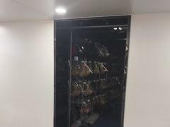 -冰纷万象滑冰场(深圳万象城店)