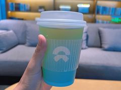 -蔚来中心(北京中关村店)