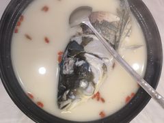 -万佛湖许老大铁锅鱼(黑金冠店)