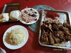 土豆丝-关山牧场王师烤全羊
