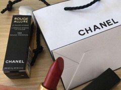 -Chanel(德基广场店)
