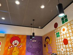 -麦当劳(番禺陈头岗越秀星瀚分店)