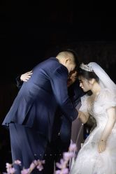 -艾米丽婚纱礼服
