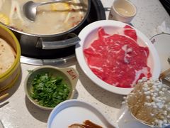 -三人行骨头王火锅(长寿店)
