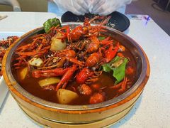 -红盔侠小龙虾(海宁银泰店)