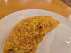 -上海西藏大厦万怡酒店Momo Cafe(徐汇店)