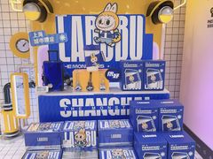 -泡泡玛特POPMART(上海环球港店)