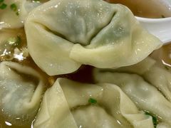 -老西白点心店