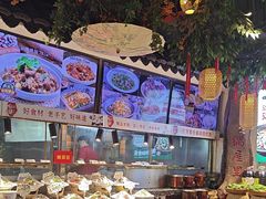 -偶屋里钵少爷(时代广场店)