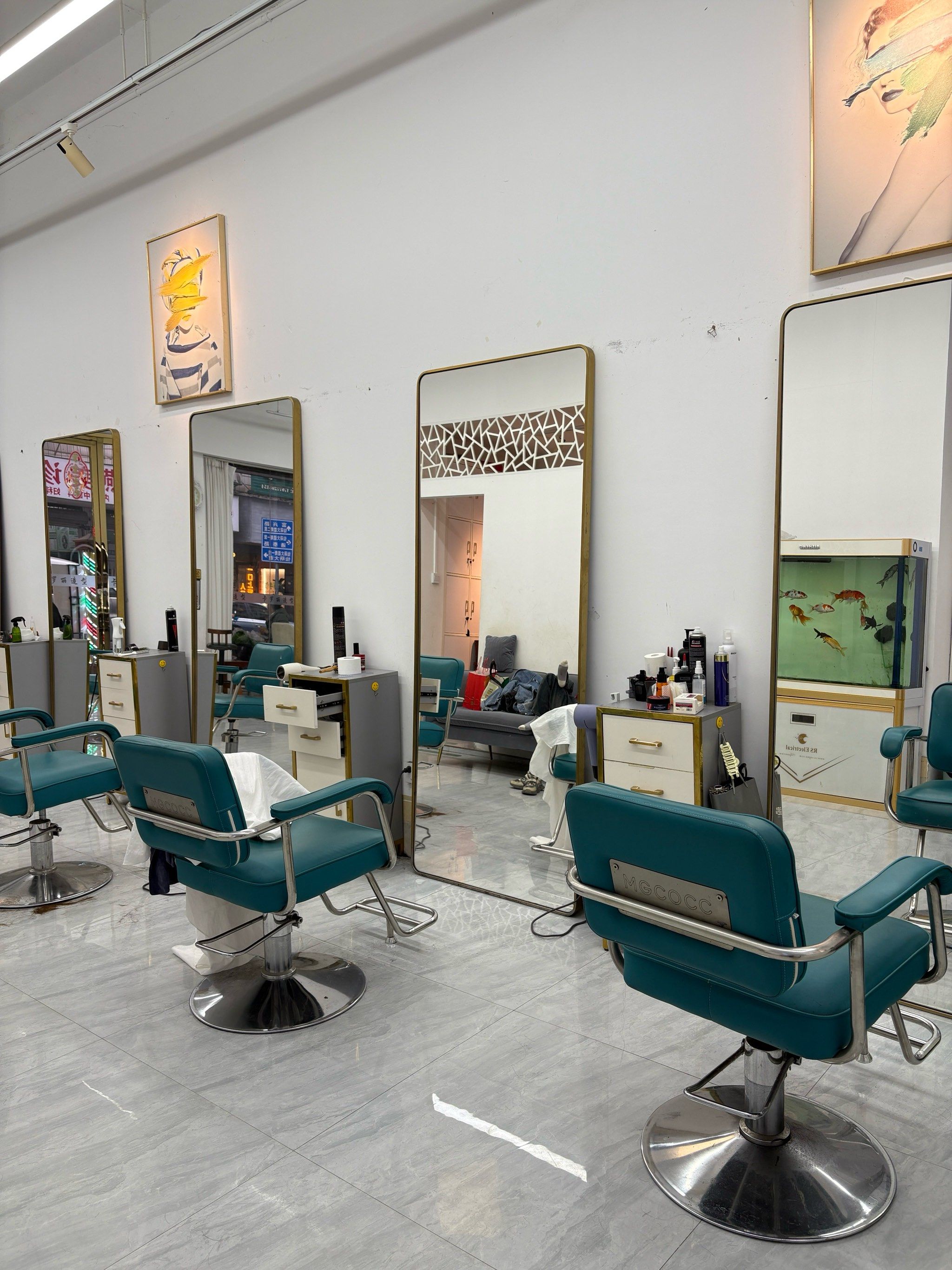 棋牌游戏- 棋牌游戏平台- 棋牌游戏APP下载苏州五元理发店 为谁解忧