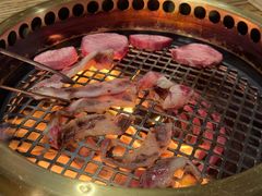 -肉魁屋·烧肉·烧鸟·酒场(高新店)