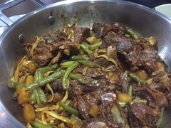 -内蒙焖面大盆骨餐馆(山大路店)