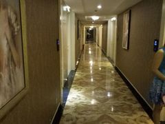 -蓝天逸境足浴会所