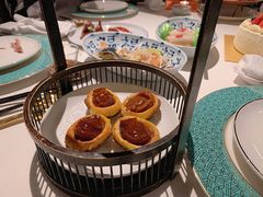 一口鲍鱼酥-三号黄浦会Canton Table