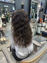 -藤野造型烫发染发