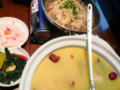 -唐师傅湘西名菜馆(武陵路店)