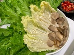 -红鼎豆捞·非遗鲍皇汤火锅(宝丰路店)