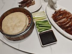 -梅利汴京烤鸭•开封豫菜地标店(东大街店)
