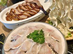 -龙聚德北京烤鸭(沙坪坝华宇A馆店)