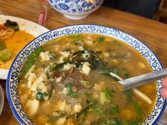 特色肉片烩馍-清真马杰山牛肉汤馆