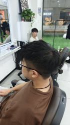 -尤司男士国潮理发馆