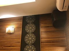 -青瓦餐厅·生鱼片·韩园烤肉(西塔店)