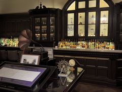 -LONG BAR 廊吧(外滩华尔道夫酒店)