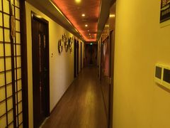 -金色莲花泰式按摩SPA(石牌店)
