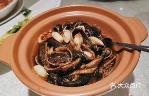 Black Pepper Eel Stir-fry