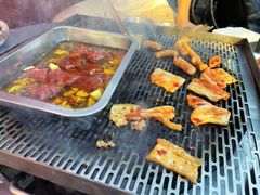 -胡四哥特色火盆烧烤(一分店)