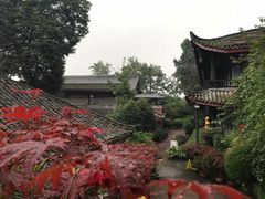 -峨眉山报国寺