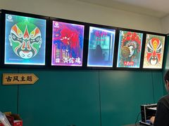 -荒岛实景沉浸密室(江汉路1店)