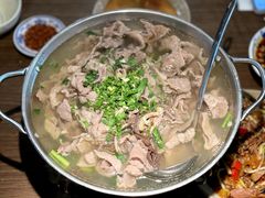 -肖四女乐山跷脚牛肉(世博源店)