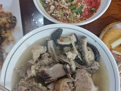 -汤锅大王(新平曹苏黄牛汤锅有限公司)