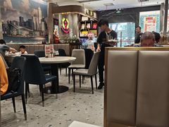 -香港新发烧腊茶餐厅(水围店)
