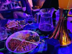 -UP嘻哈酒吧(粉巢店)