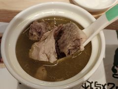 -老乡鸡(上海白玉兰广场店)
