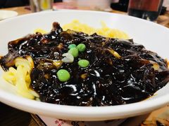 炸酱面-香港饭店0410(弘大店)