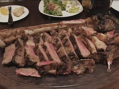 -恰餐厅及酒吧 CHAR Bar & Grill (北京丽都皇冠假日店)