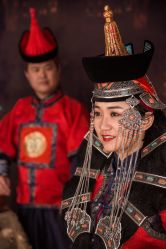 点击看大图 -苏雅影像蒙古婚纱摄影工作室