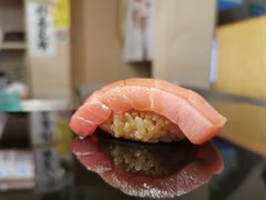 金枪鱼中腹寿司-鮨清日本料理