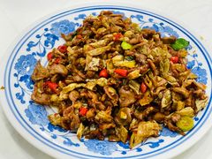 白辣椒炒鸡胗-新新湘菜馆(新中街二条店)