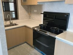 -百安居装修建材卖场(泰然店)