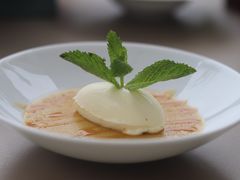 红糖蛋奶盅-杭州桐庐康莱德酒店西餐厅-舍