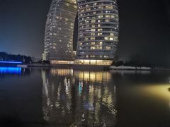 -湖州太湖旅游度假区-月亮广场