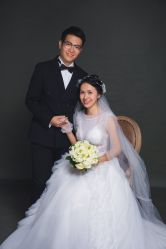 点击看大图 -挪娅婚纱摄影皇家会所