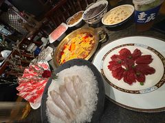 -小天鹅火锅·一线江景洪鼎旗舰店(洪崖洞店)