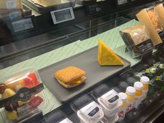 -星巴克(杭州西湖银泰1F店)